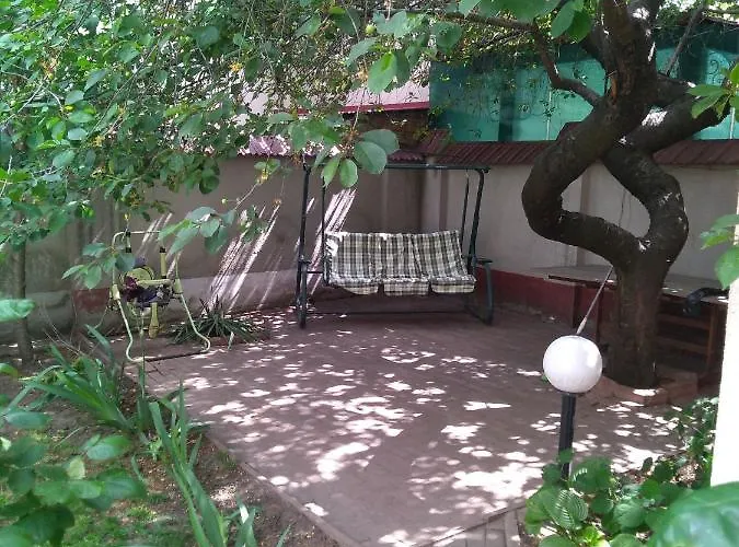 в частном доме в аркадии